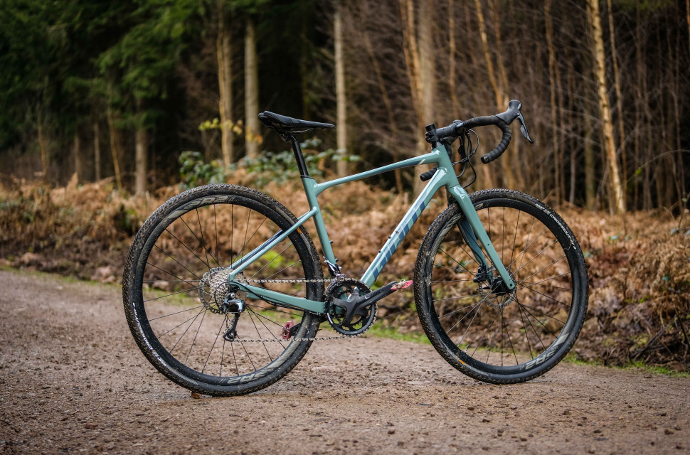 Your complete guide to the 2021 Giant Bicycles gravel bike range off